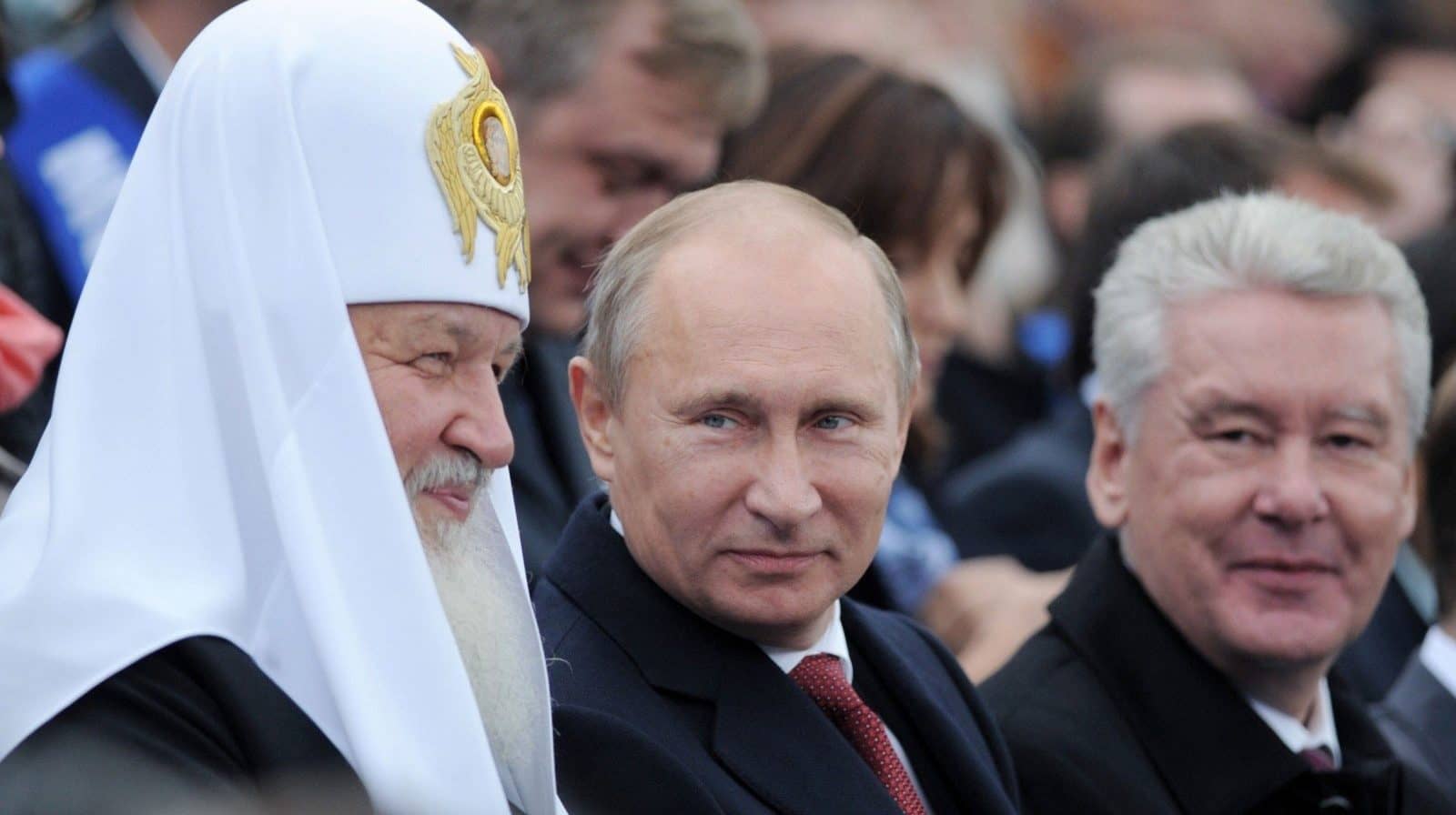 Мэр Москвы и Патриарх Кирилл обратились к Владимиру Путину